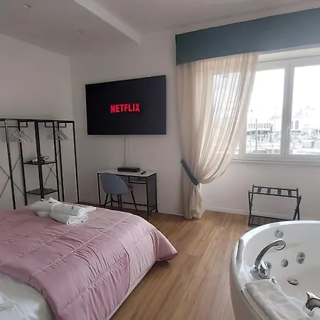 Mayfair By Babylon Apartment *